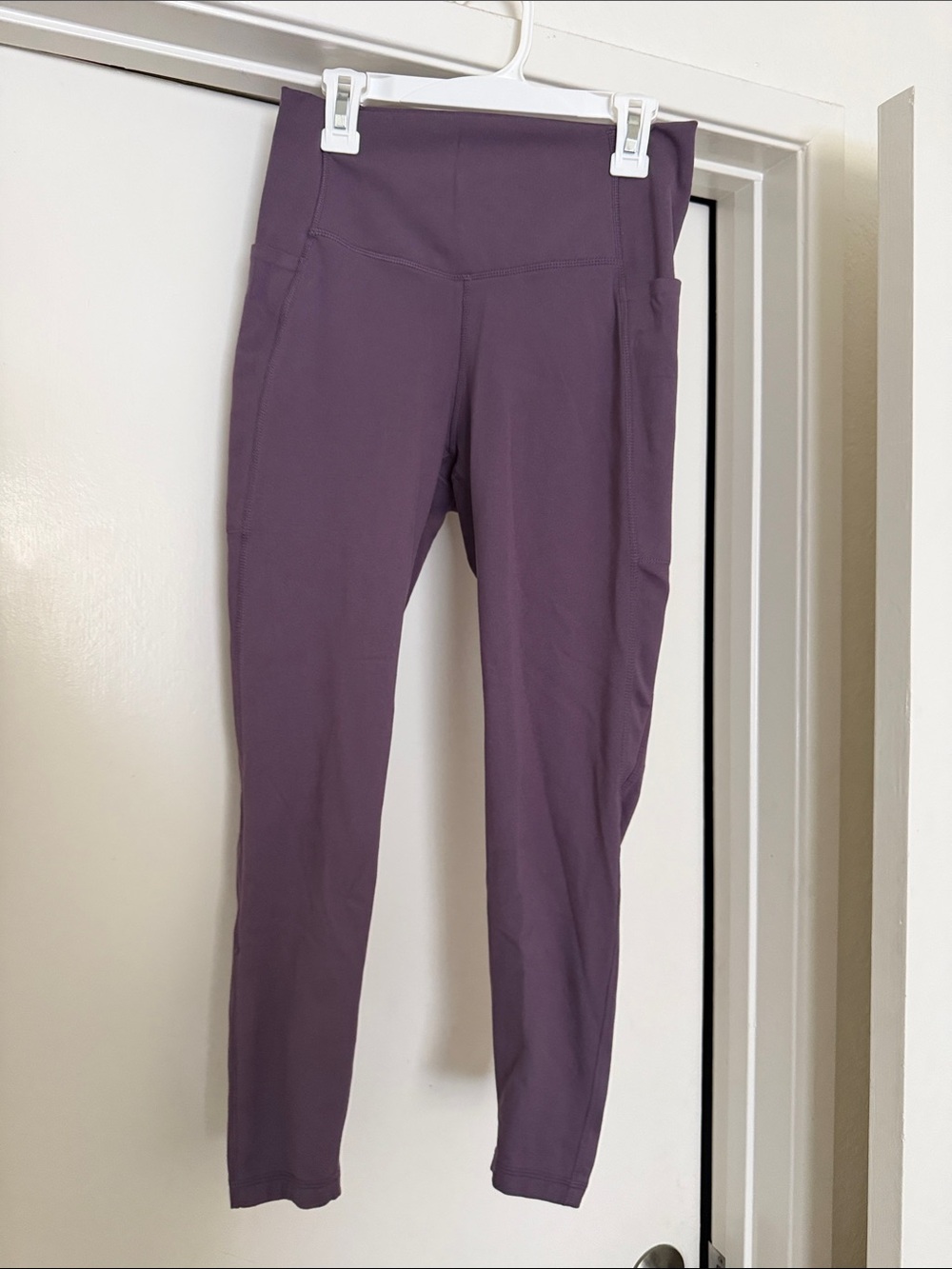 Danskin Mauve High-Rise Leggings with Side Pockets